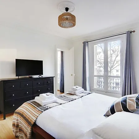 Peaceful 2br-4p - Arc De Triomphe