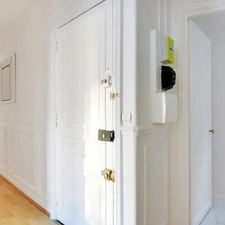 Peaceful 2br-4p - Arc De Triomphe *